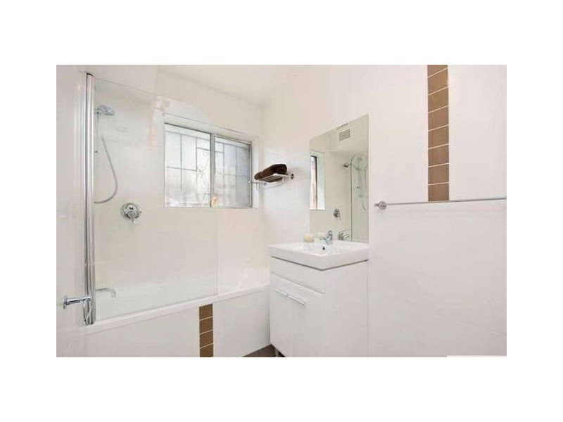 4/3 Mascot Drive, Eastlakes NSW 2018