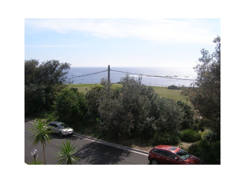 18 Wolseley Road, Coogee NSW 2034