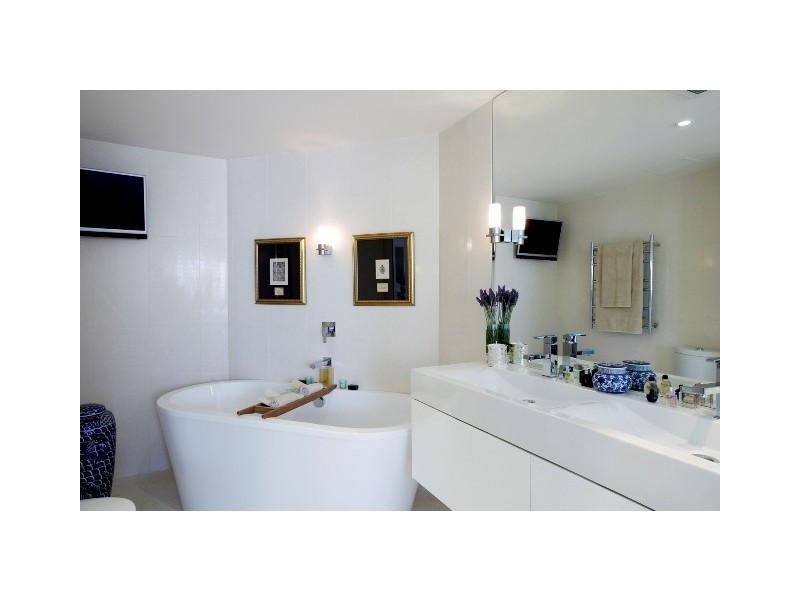 1706/1 Kings Cross Rd, Rushcutters Bay NSW 2011