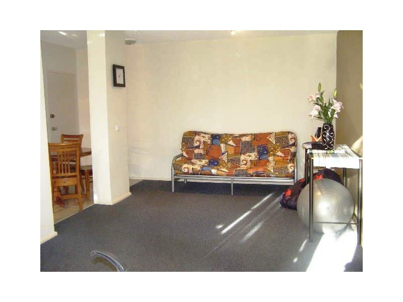 4/3 Mascot Drive, Eastlakes NSW 2018