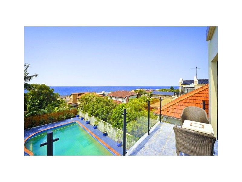 34 Torrington Rd, Lurline Bay NSW 2035