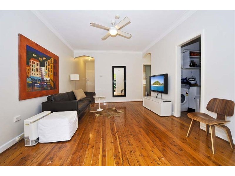 1/4 Wellington St, Woollahra NSW 2025