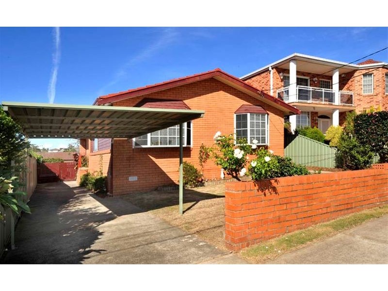 7 Adina Ave, Phillip Bay NSW 2036