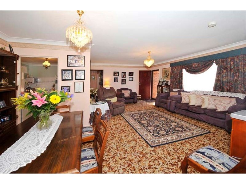 7 Adina Ave, Phillip Bay NSW 2036