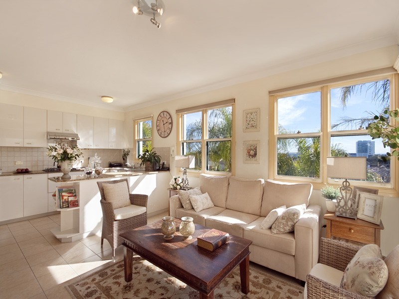 42 Balfour Road, Kensington NSW 2033