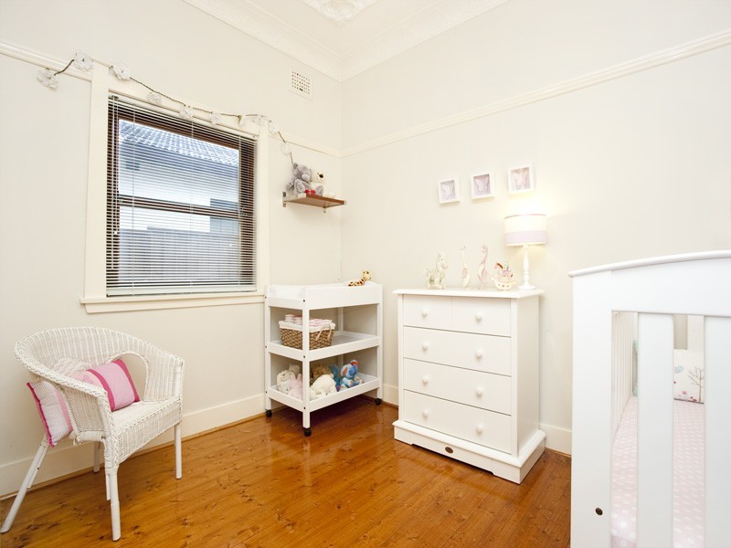 92 Harcourt Parade, Rosebery NSW 2018