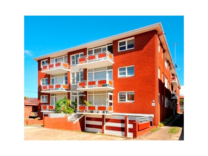 2/1  Flack Avenue, Hillsdale NSW 2036