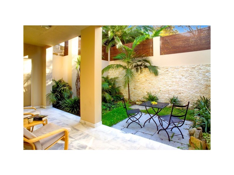 2/134  Brook St, Coogee NSW 2034