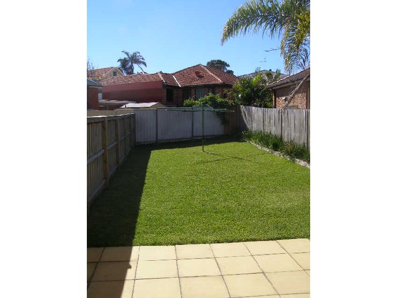 8a  Brisbane Street, Chifley NSW 2036