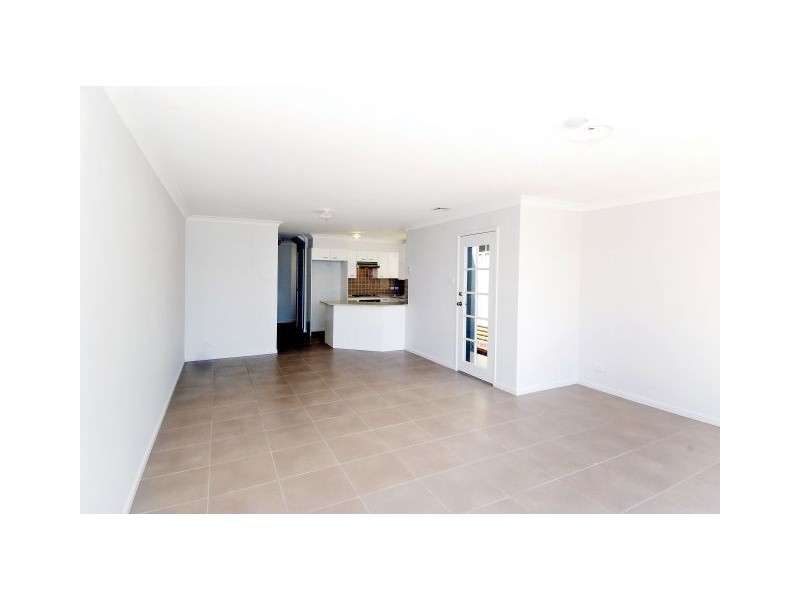 8 Mitchell Street, Chifley NSW 2036