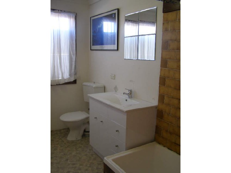 2/16  Glanfield Street, Maroubra NSW 2035