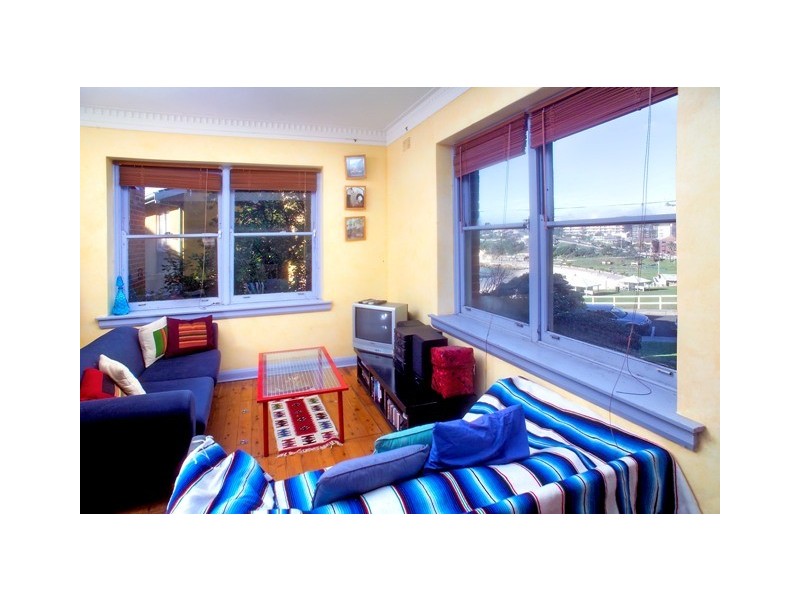 2/2  Bayview St, Bronte NSW 2024