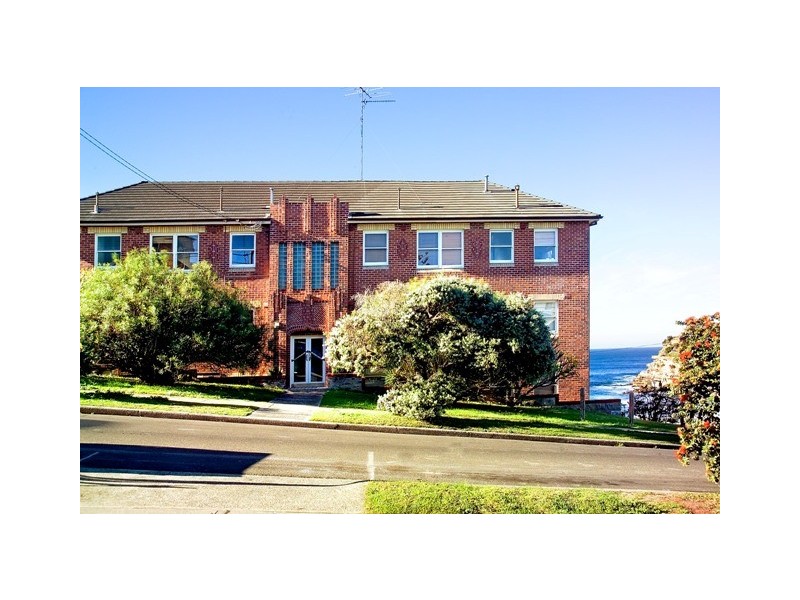 2/2  Bayview St, Bronte NSW 2024