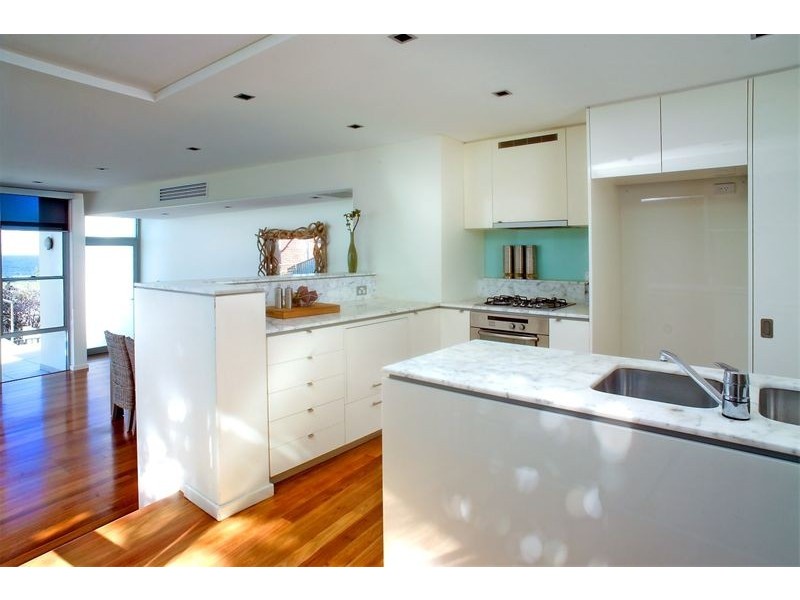 13/90-96  Beach St, Coogee NSW 2034