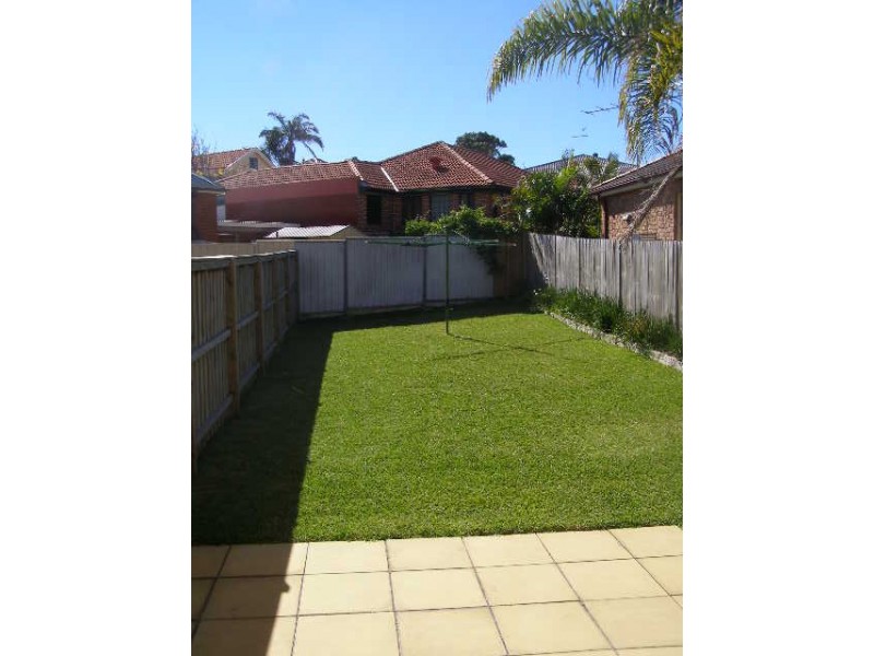 8a  Brisbane Street, Chifley NSW 2036