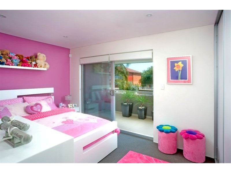 57 Universal St, Eastlakes NSW 2018