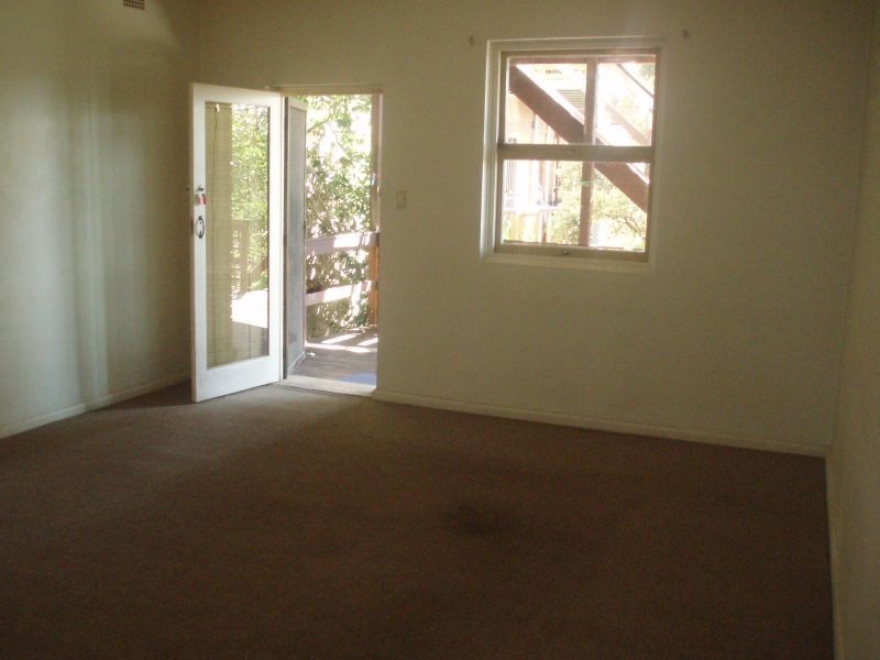 205 Lower Level Oberon Street, Coogee NSW 2034