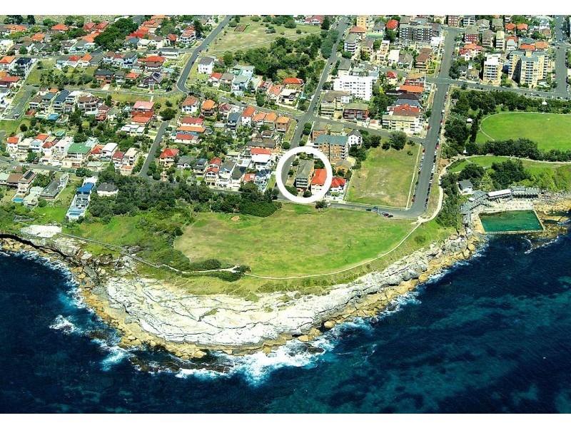 2/6-8 Wolseley Road, Coogee NSW 2034