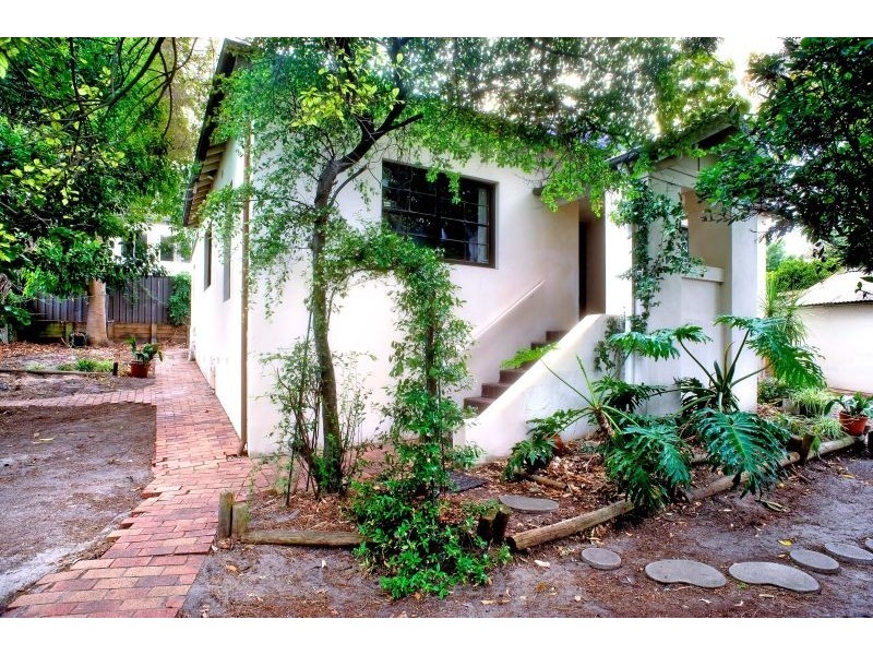 6 Ellen Street (Enter via Bundock Lane), Randwick NSW 2031
