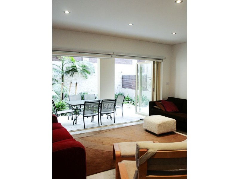 2/134 Brook Street, Coogee NSW 2034