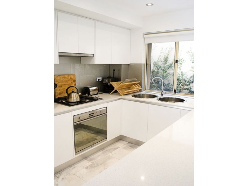 2/134 Brook Street, Coogee NSW 2034