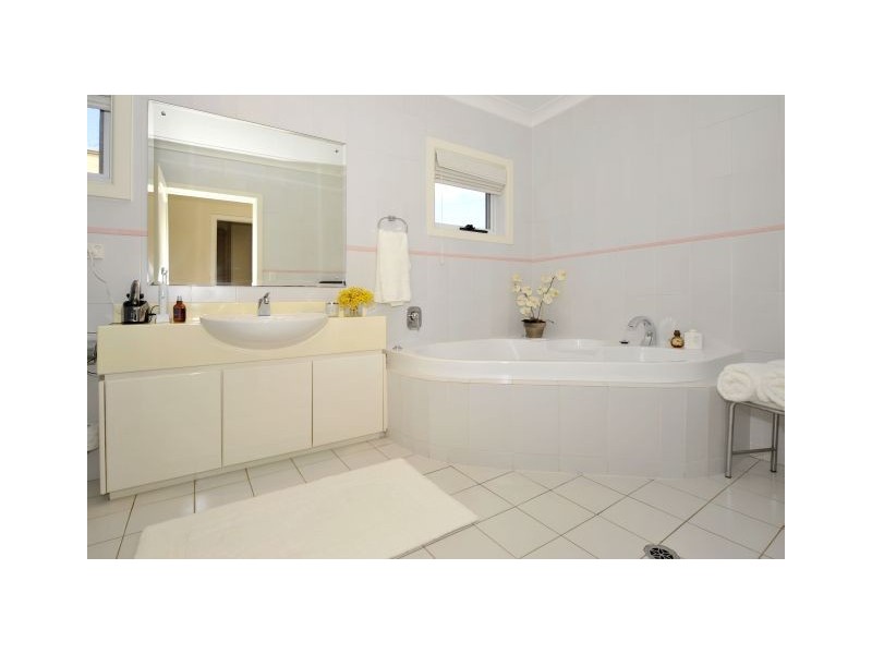 7 Lurline Street, Lurline Bay NSW 2035