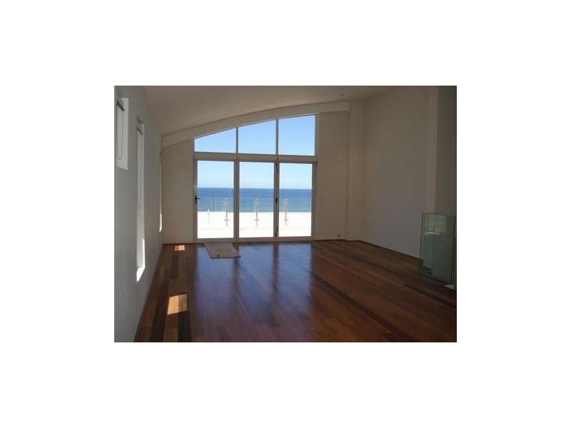 - Bona Vista Avenue, Maroubra NSW 2035