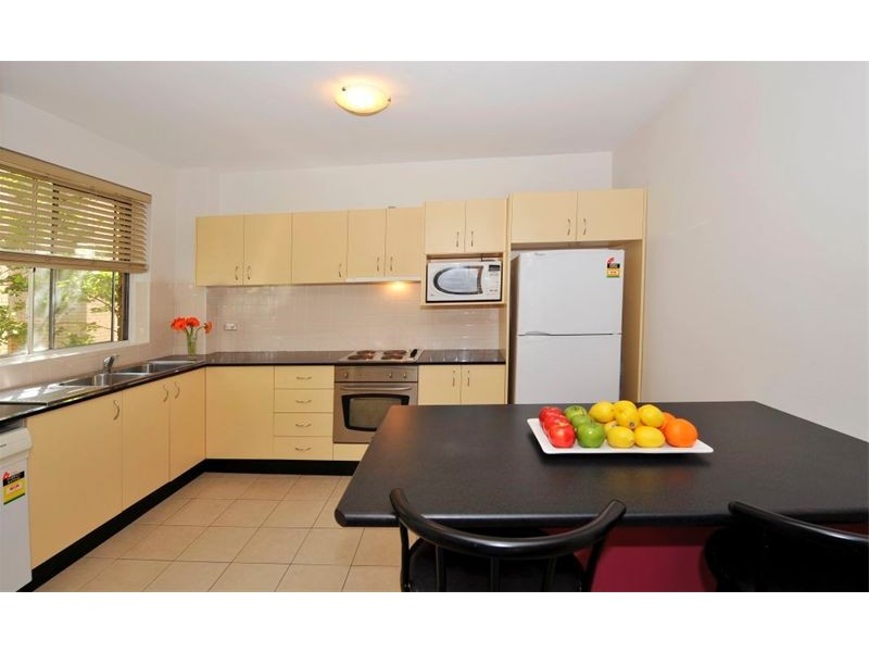 4/106 Mount Street, Coogee NSW 2034