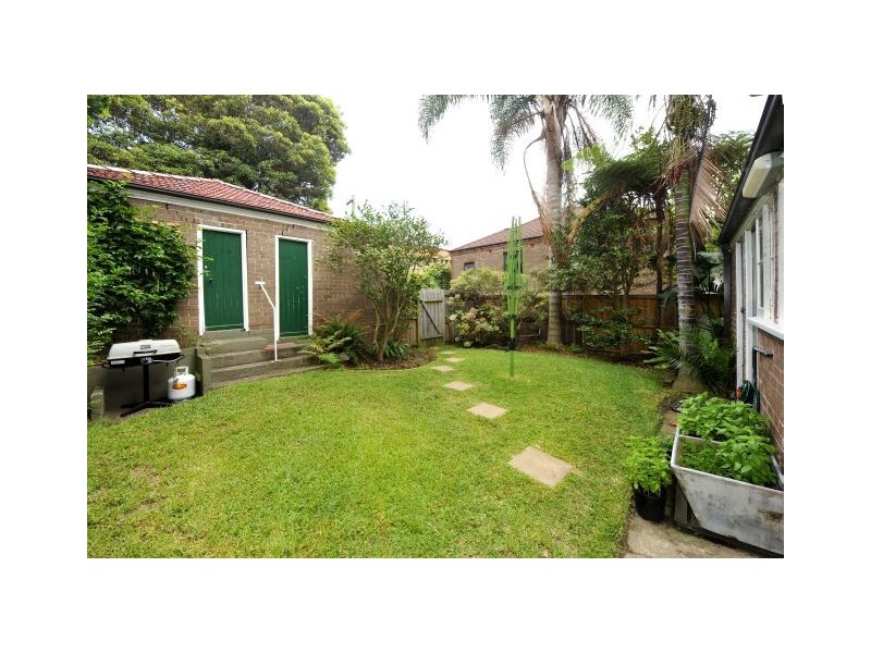 1/4 Powell Street, Coogee NSW 2034