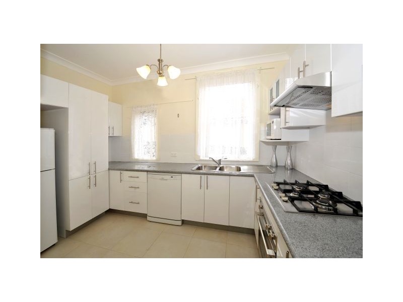 2 First Ave, Maroubra NSW 2035