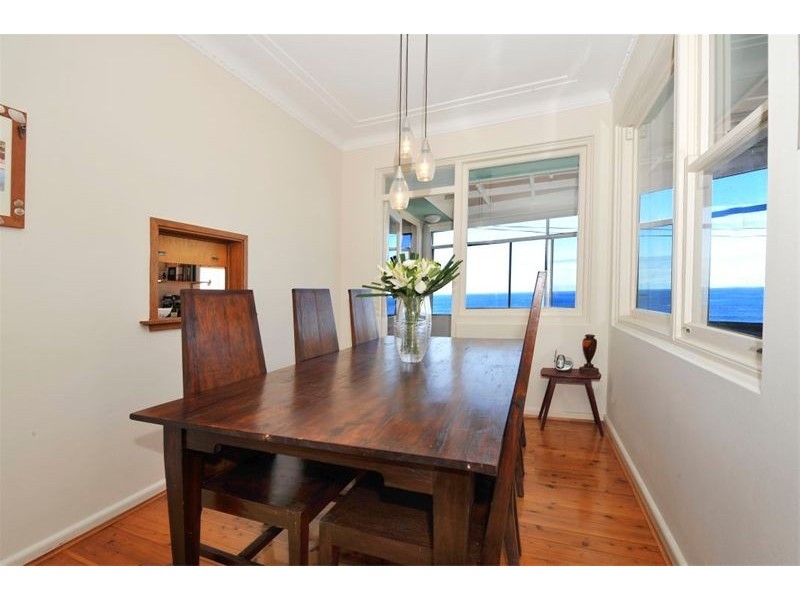 5 Ahearn Avenue, South Coogee NSW 2034