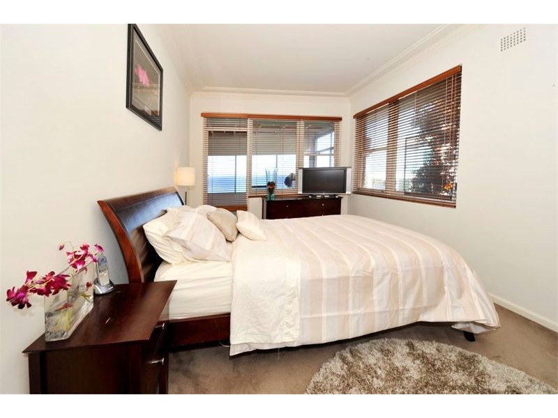 5 Ahearn Avenue, South Coogee NSW 2034