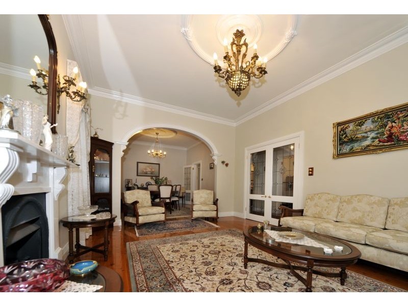 142 Mount Street, Coogee NSW 2034