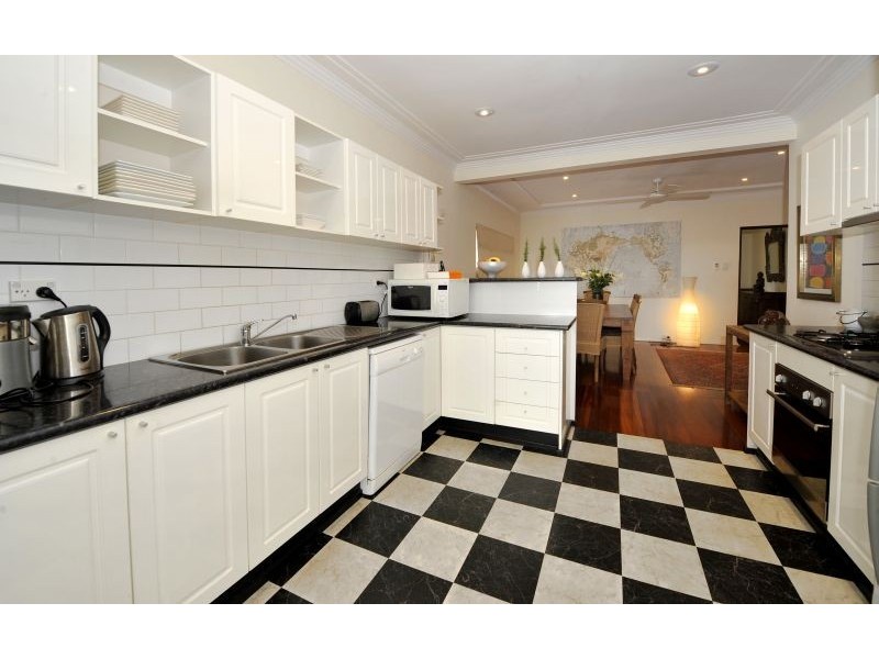 22a Bay Street, Coogee NSW 2034