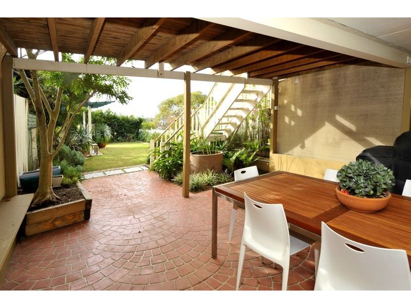 22a Bay Street, Coogee NSW 2034