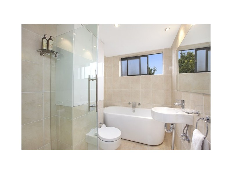 13/3 Lorne Avenue, Kensington NSW 2033