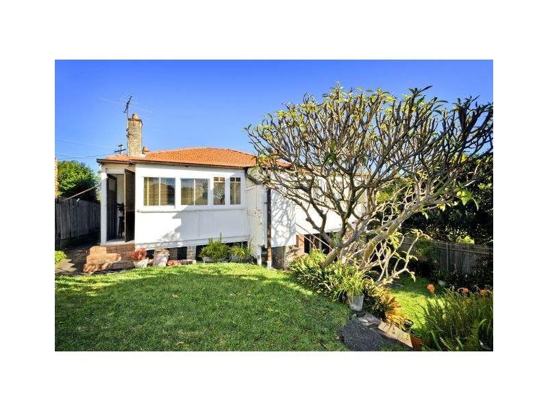 4  Evelyn Street, South Coogee NSW 2034