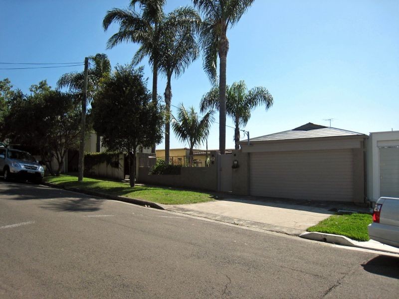 42 Drumalbyn Road, Bellevue Hill NSW 2023