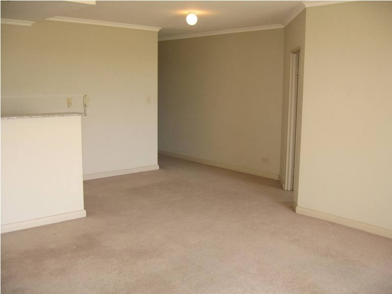 9/1  Wulumay Close, Balmain NSW 2041