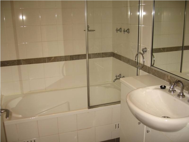 9/1  Wulumay Close, Balmain NSW 2041