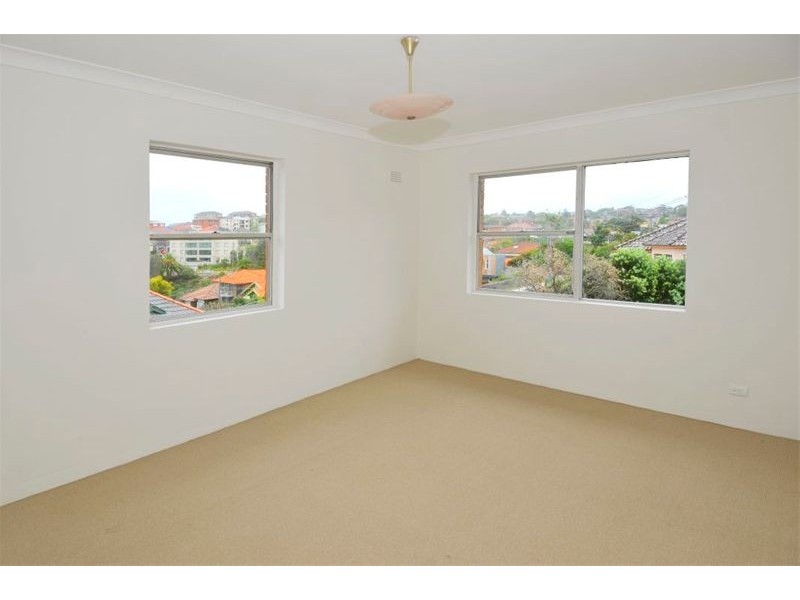 2/21  Park Street, Clovelly NSW 2031