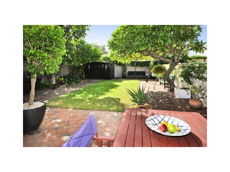 27 Malcolm Street, Mascot NSW 2020