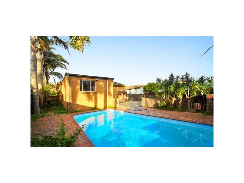 54 Mawson Pde, Chifley NSW 2036