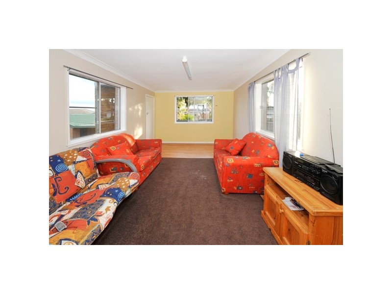 54 Mawson Pde, Chifley NSW 2036
