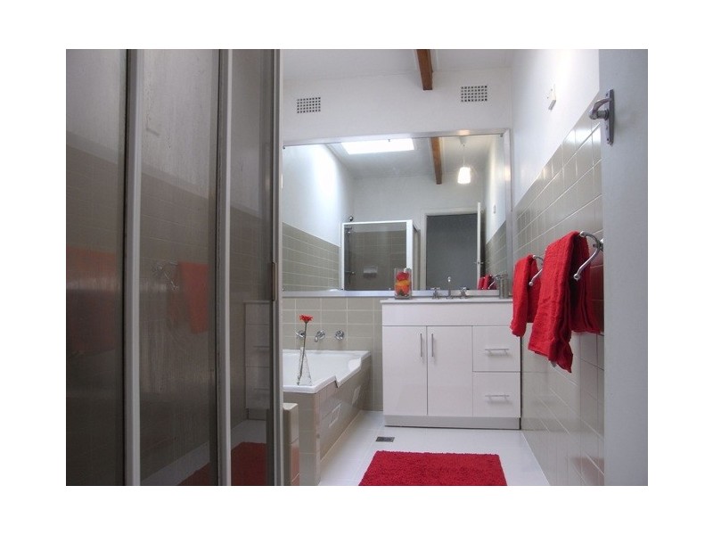 32  Dransfield Ave, Mascot NSW 2020