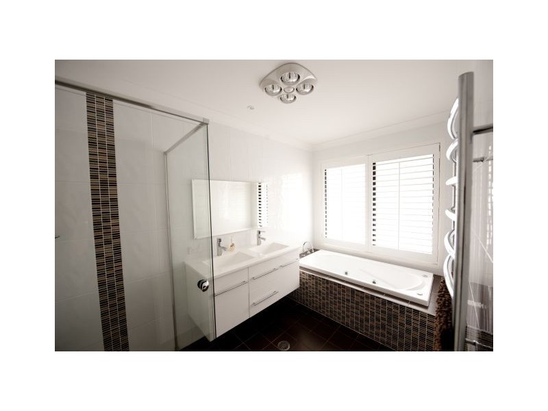 9 Brown Avenue, Botany NSW 2019