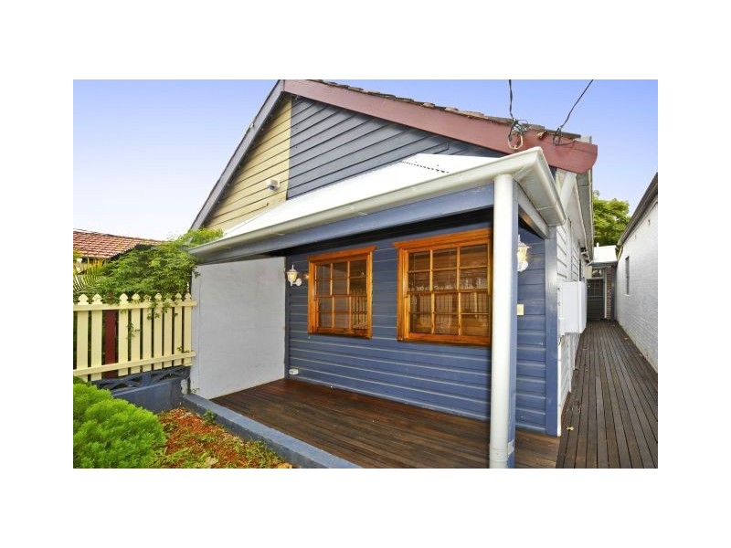 8 Tunbridge Street, Mascot NSW 2020