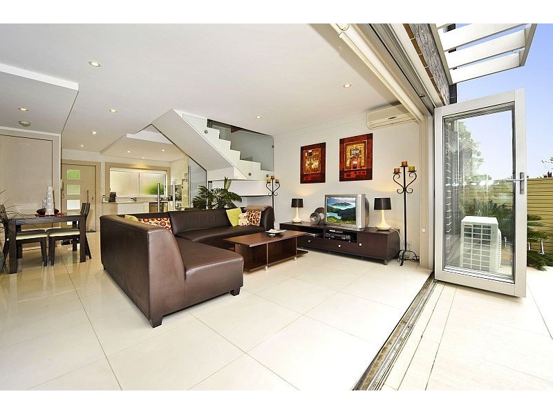 2/4 Portland Crescent, Maroubra NSW 2035