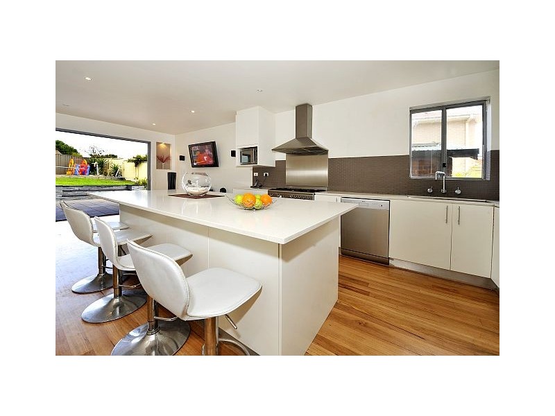 33 Forrest Street, Chifley NSW 2036