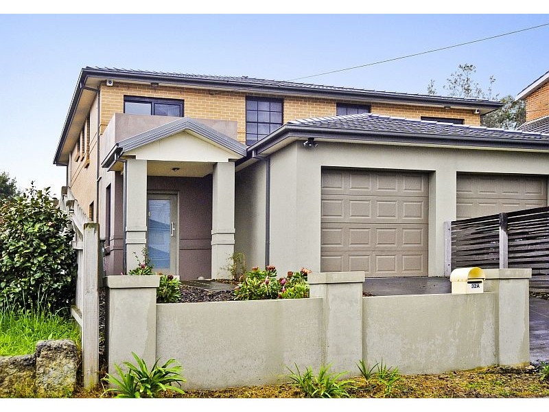 32A Eyre Street, Chifley NSW 2036